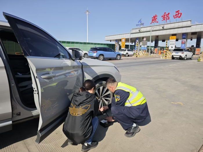 mmexport1744941661774